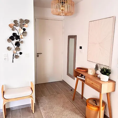 Le Bougainvillier * 카발레르쉬르메르