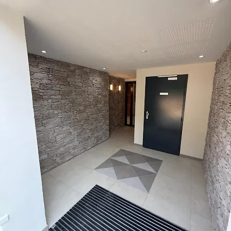 Le Bougainvillier Apartament *